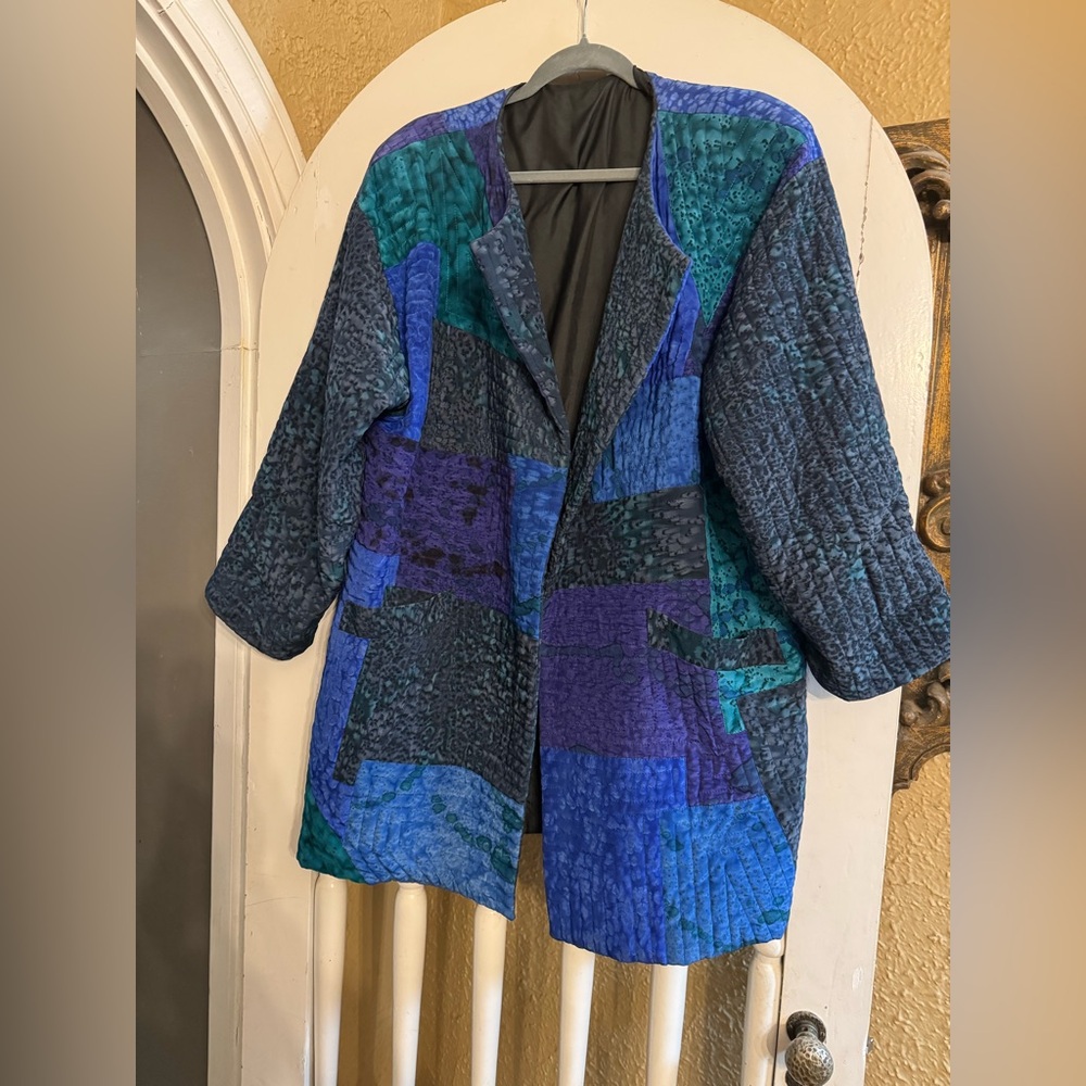 Kiss of the Wolf Silk Hand painted Quilted Jacket